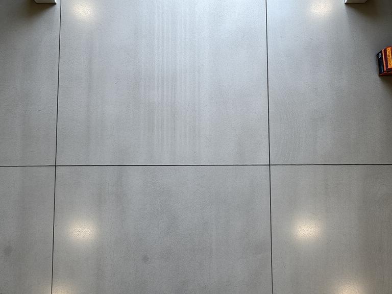 Polished or sealed concrete